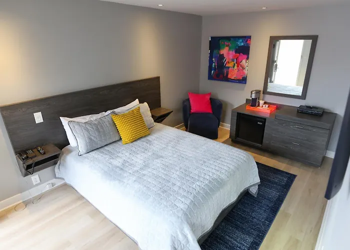 Motels in Laval