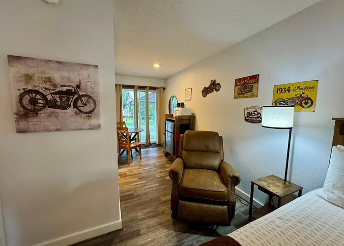 Motels in Heber Springs