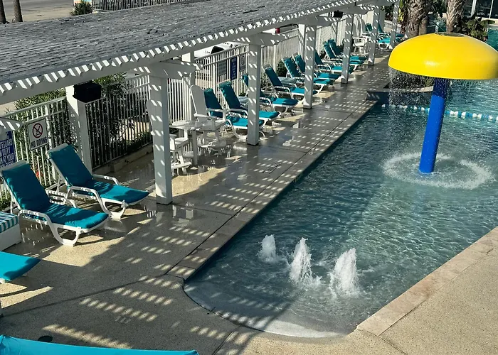 Motels in League City