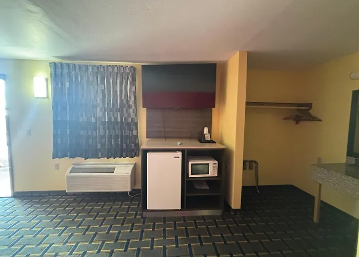 Motels in Lawrenceburg