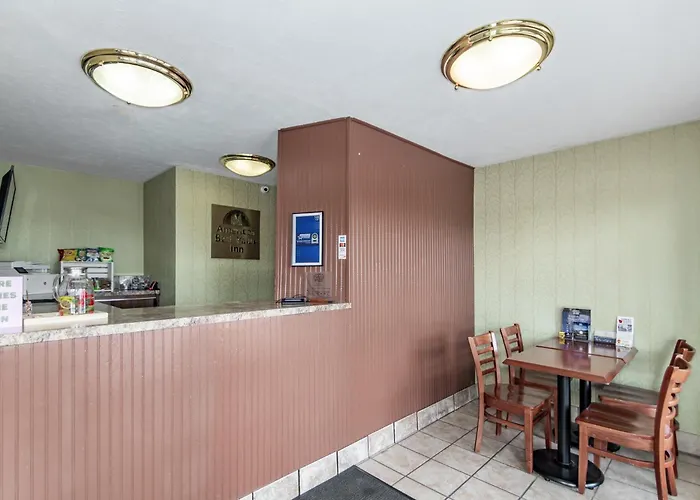 Motels in Conneaut