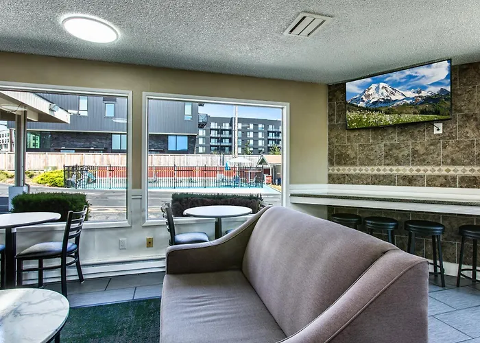 Motels in Langley