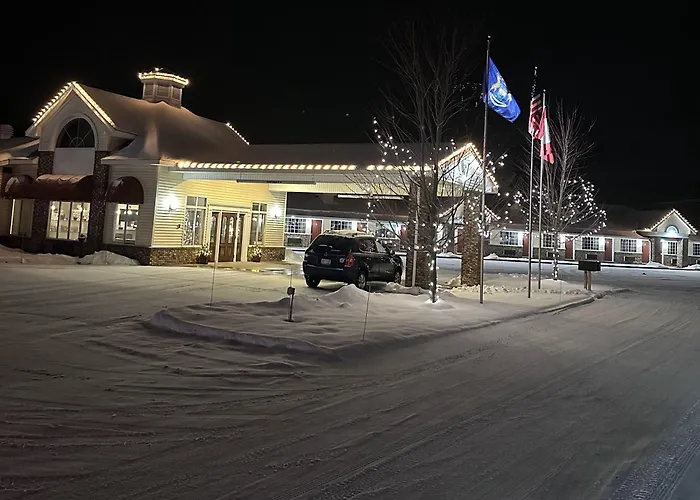 Motels in Northport