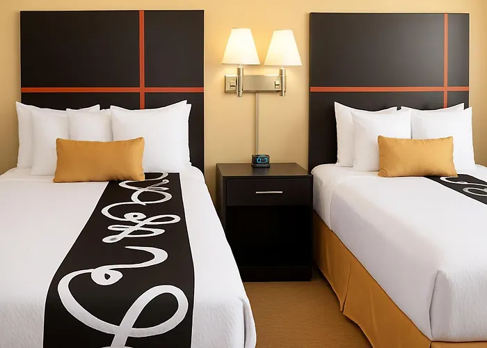 Motels in Goodland