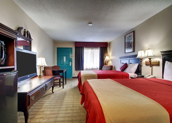 Motels in Roanoke