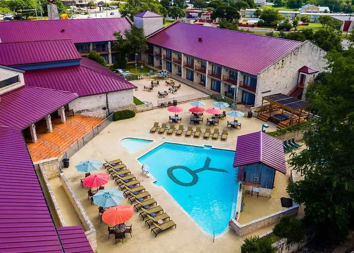 Cheap Hotels in Kerrville
