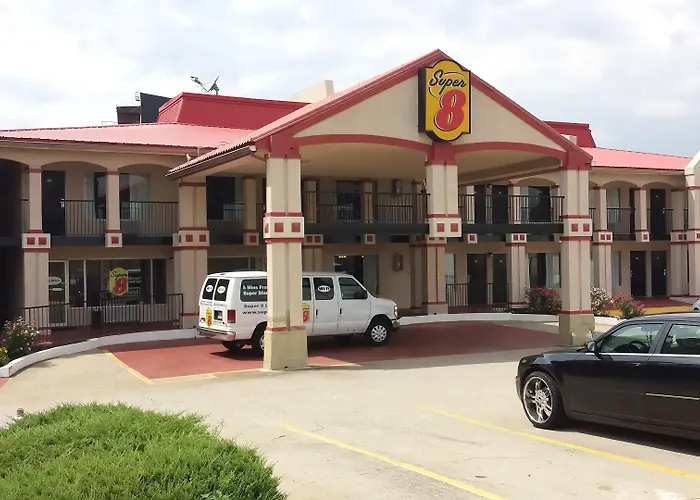 Motels in College Park