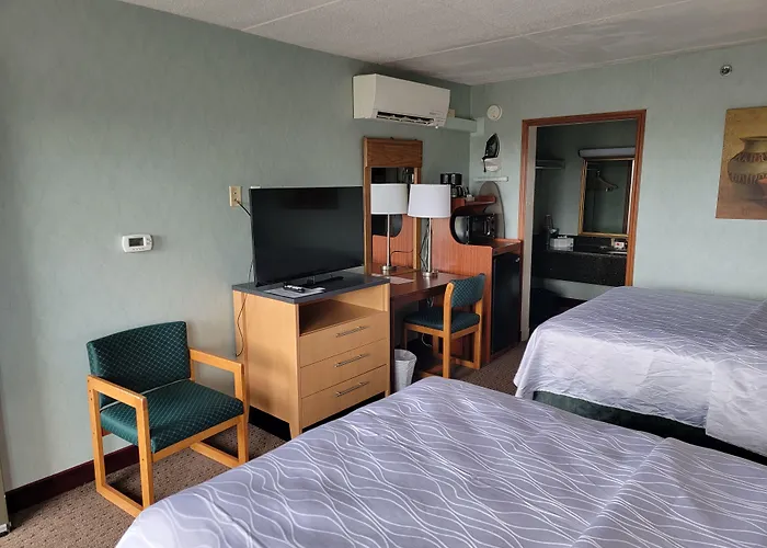 Motels in Burnsville