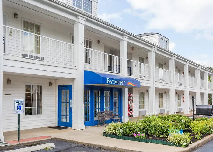 Motels in Newberry