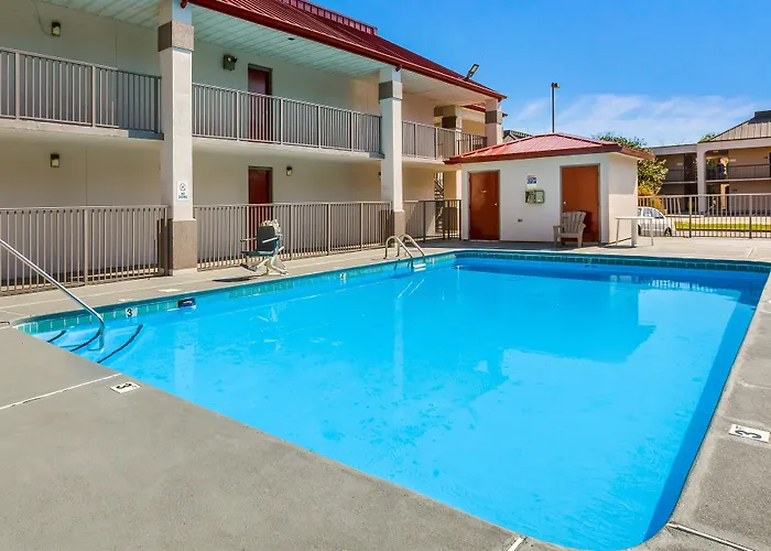 Cheap Hotels in Fayetteville