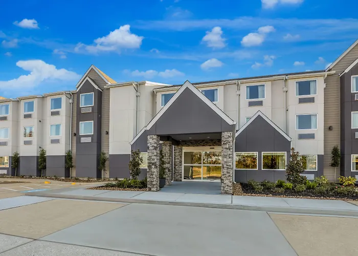 Motels in Bridge City