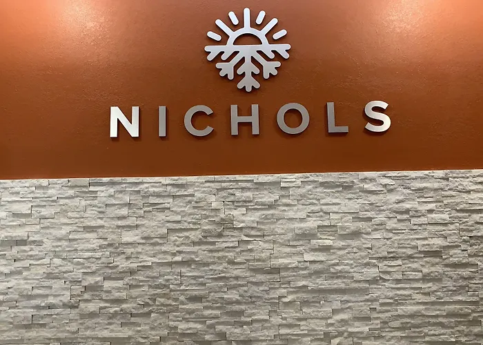 Motels in Northfield