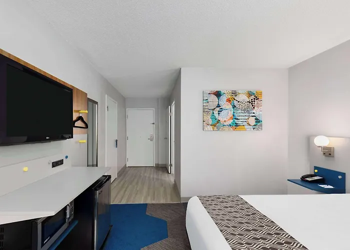 Cheap Hotels in Bowling Green