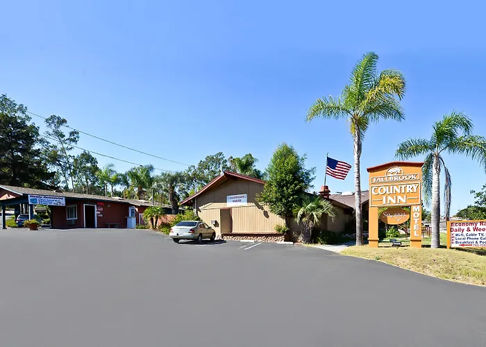 Motels in Fallbrook