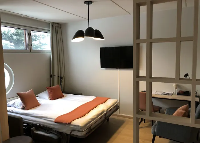 Halvat Hotellit kohteessa Vantaa