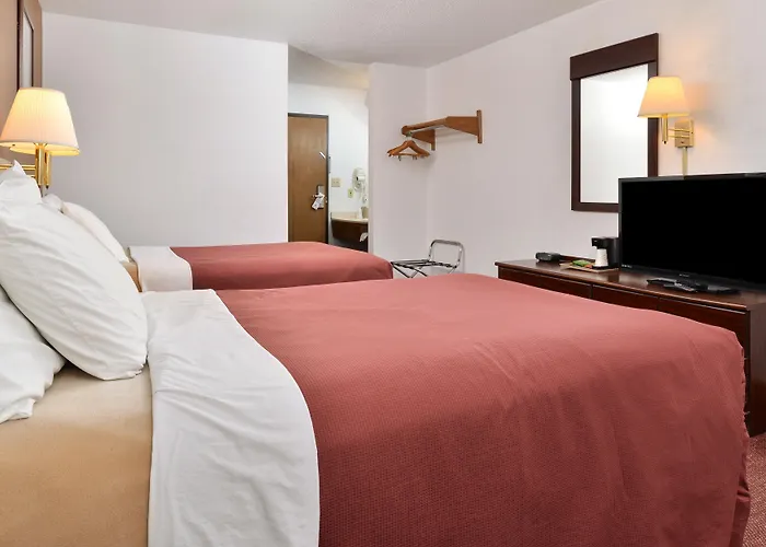 Motels in Beardstown