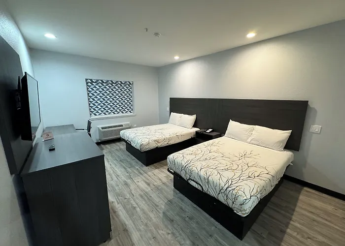 Motels in Haltom City