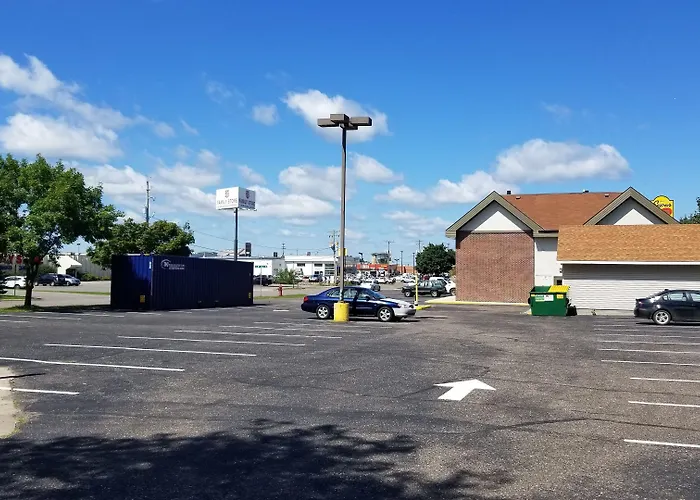 Motels in Saint Cloud