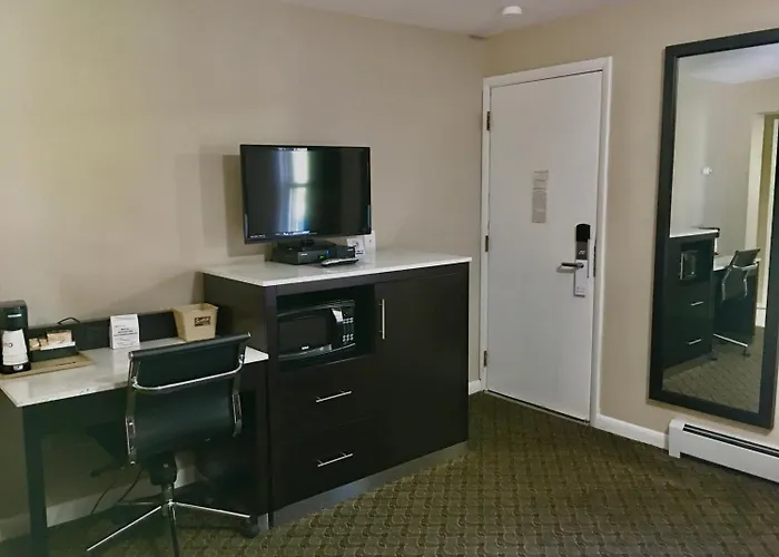 Motels in Paterson