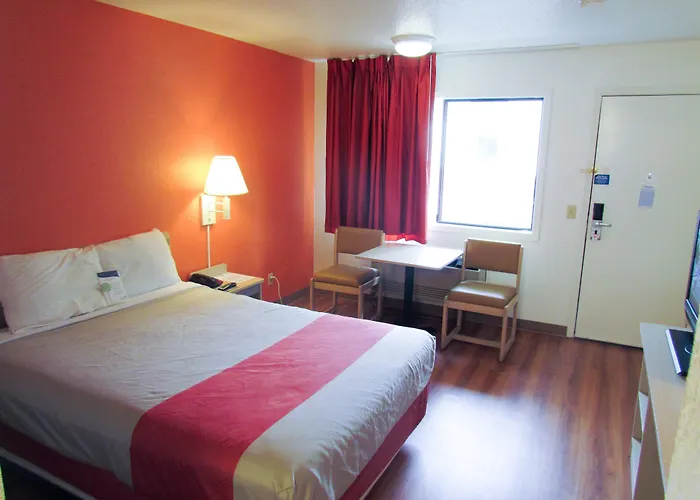 Cheap Hotels in Vancouver