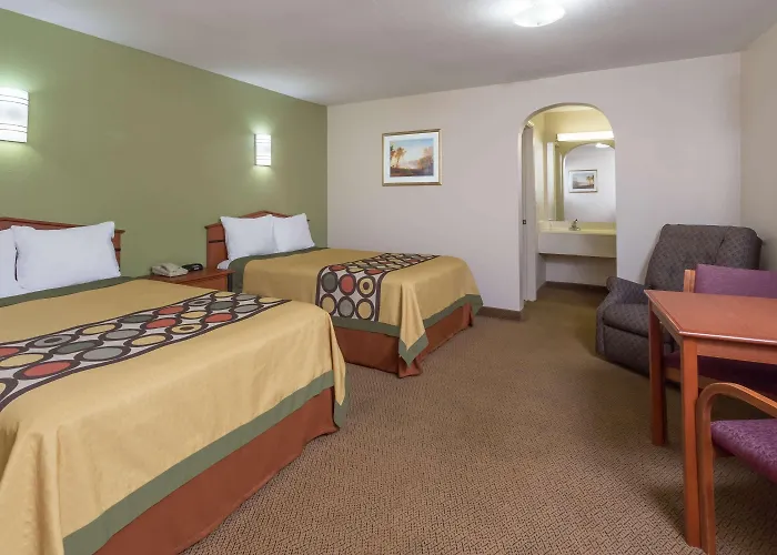 Motels in Groesbeck