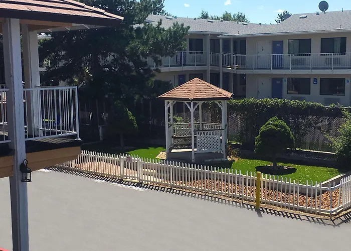 Motels in Carson City