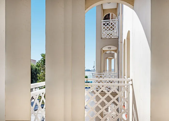 Hoteles Baratos en La Línea de la Concepción