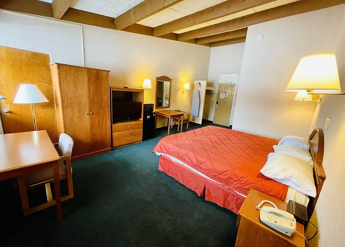 Motels in Liberty