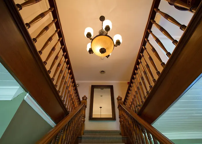 Bed and Breakfasts in Saugatuck