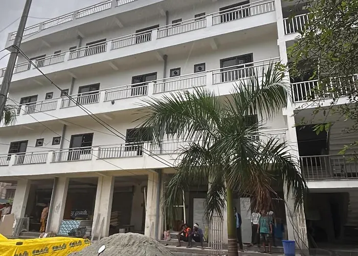 Hostels in Noida