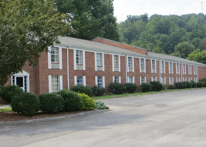 Motels in Wise