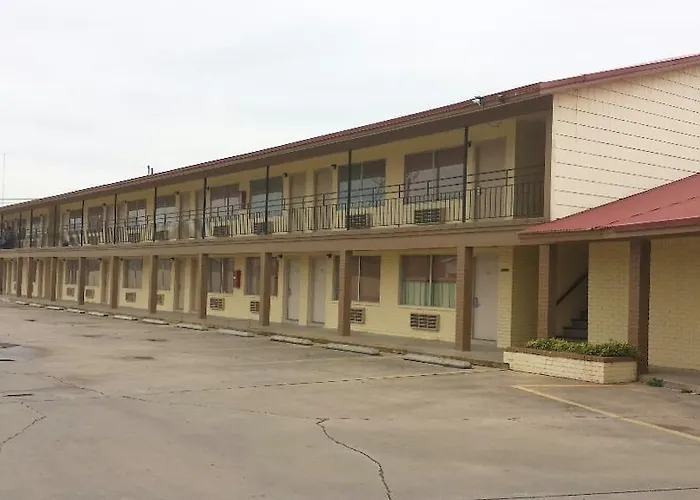 Cheap Hotels in Bay City