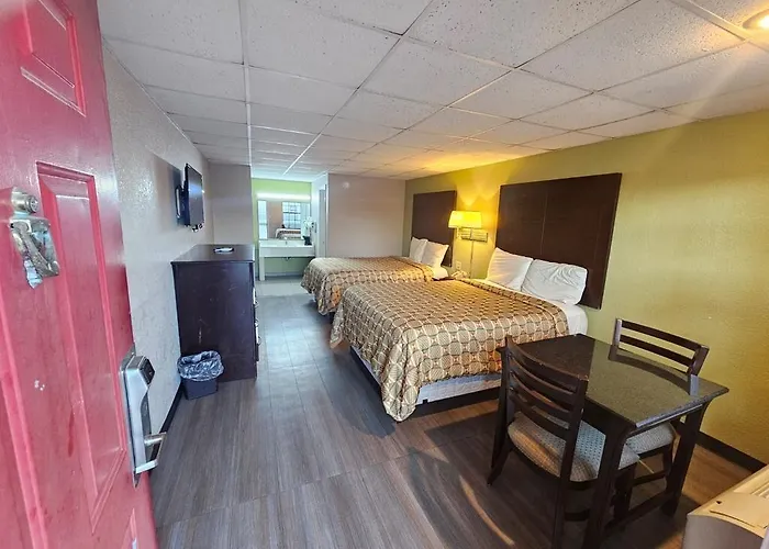 Motels in Dumas