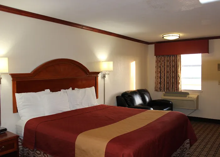 Motels in Sanger