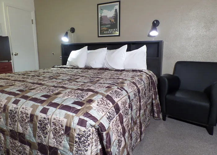 Motels in Commerce City