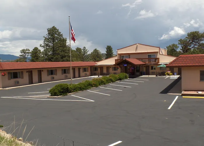 Motels in Black Hawk