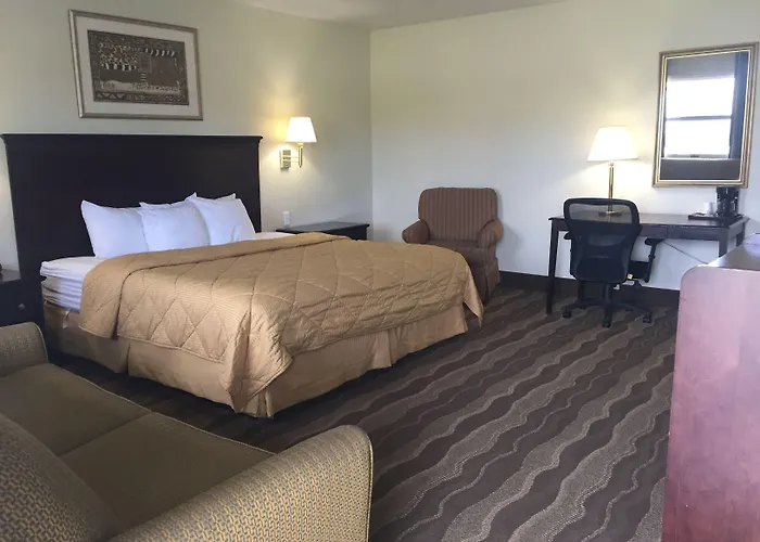Motels in Canandaigua