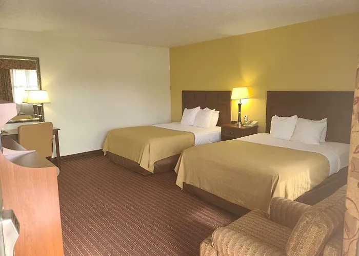 Motels in Farmington