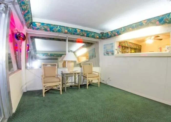 Motels in Avon Park