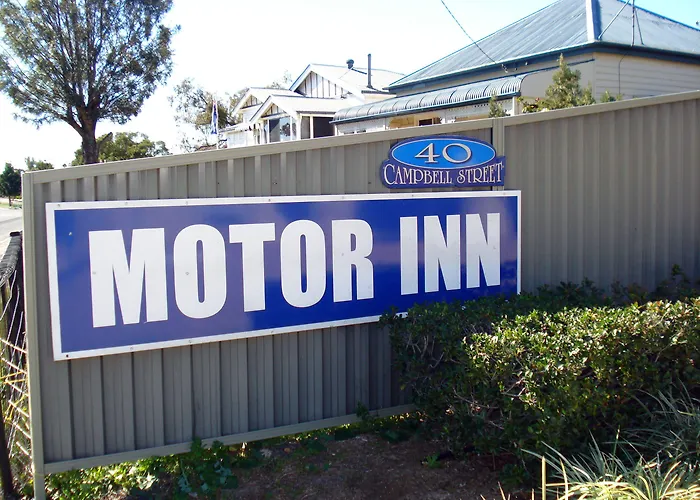 Motels in Oakey