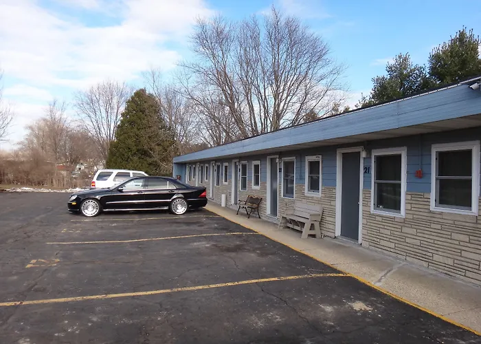Motels in Dodgeville