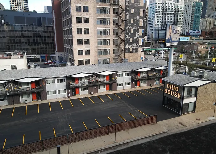 Motels in Kenosha