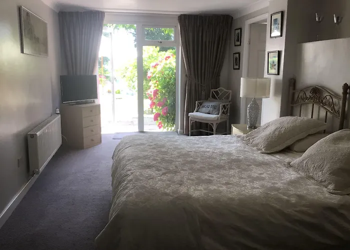 Bed and Breakfast in Gloucester