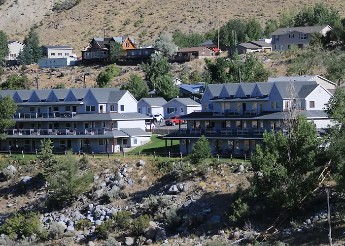 Motels in Pine Creek