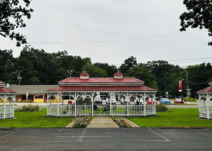 Motels in Murray