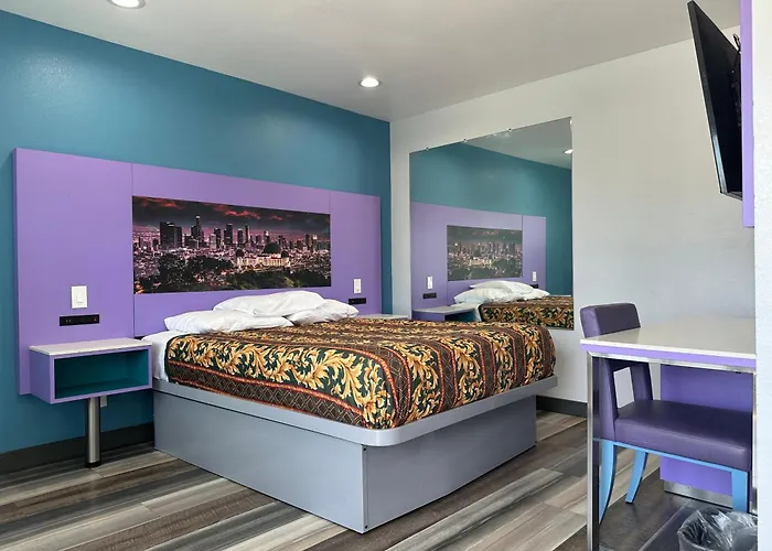 Motels in Alhambra