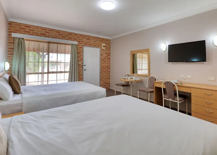 Motels in Cowra
