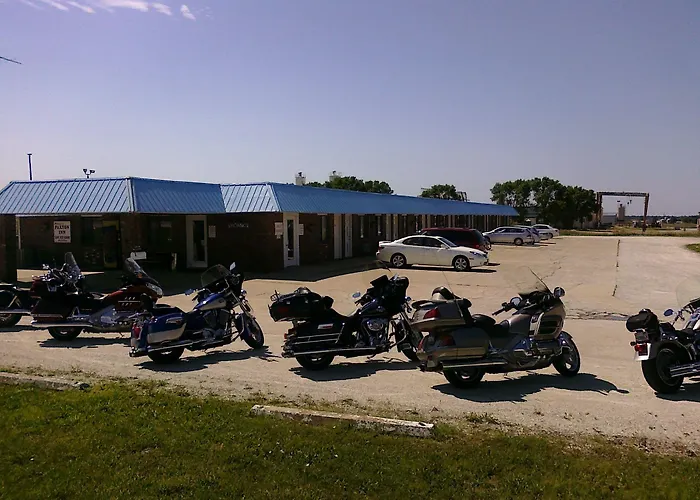 Motels in Paxton