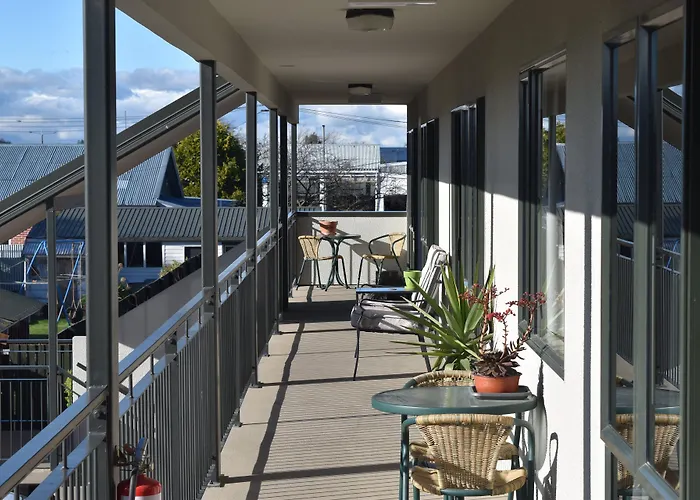 Motels in Darfield