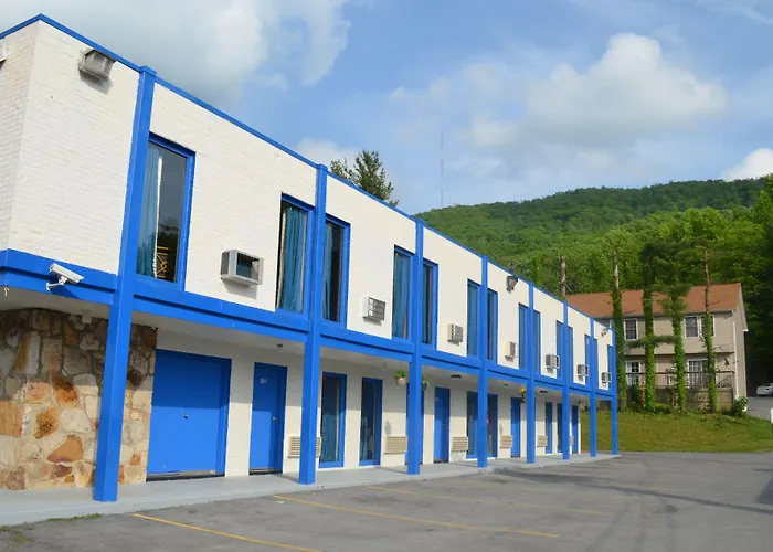 Motels in Bluefield